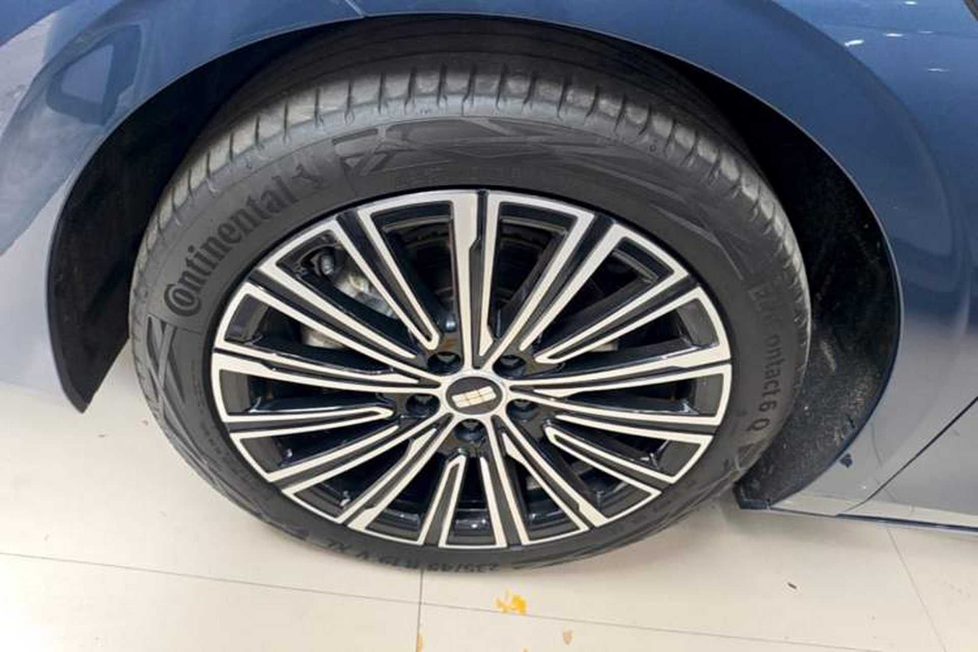 Used Geely Galaxy A7 2025 Model EM-i 150km Starship Edition Left Front Wheel Hub