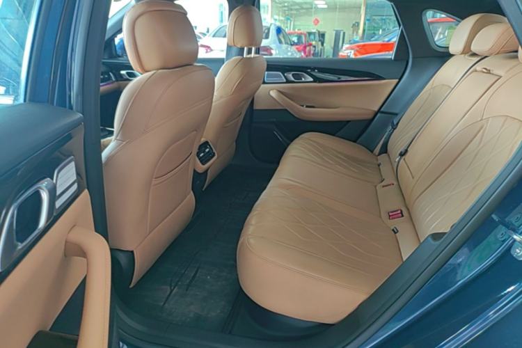 Used Geely Galaxy A7 2025 Model EM-i 150km Starship Edition Left Rear Seat