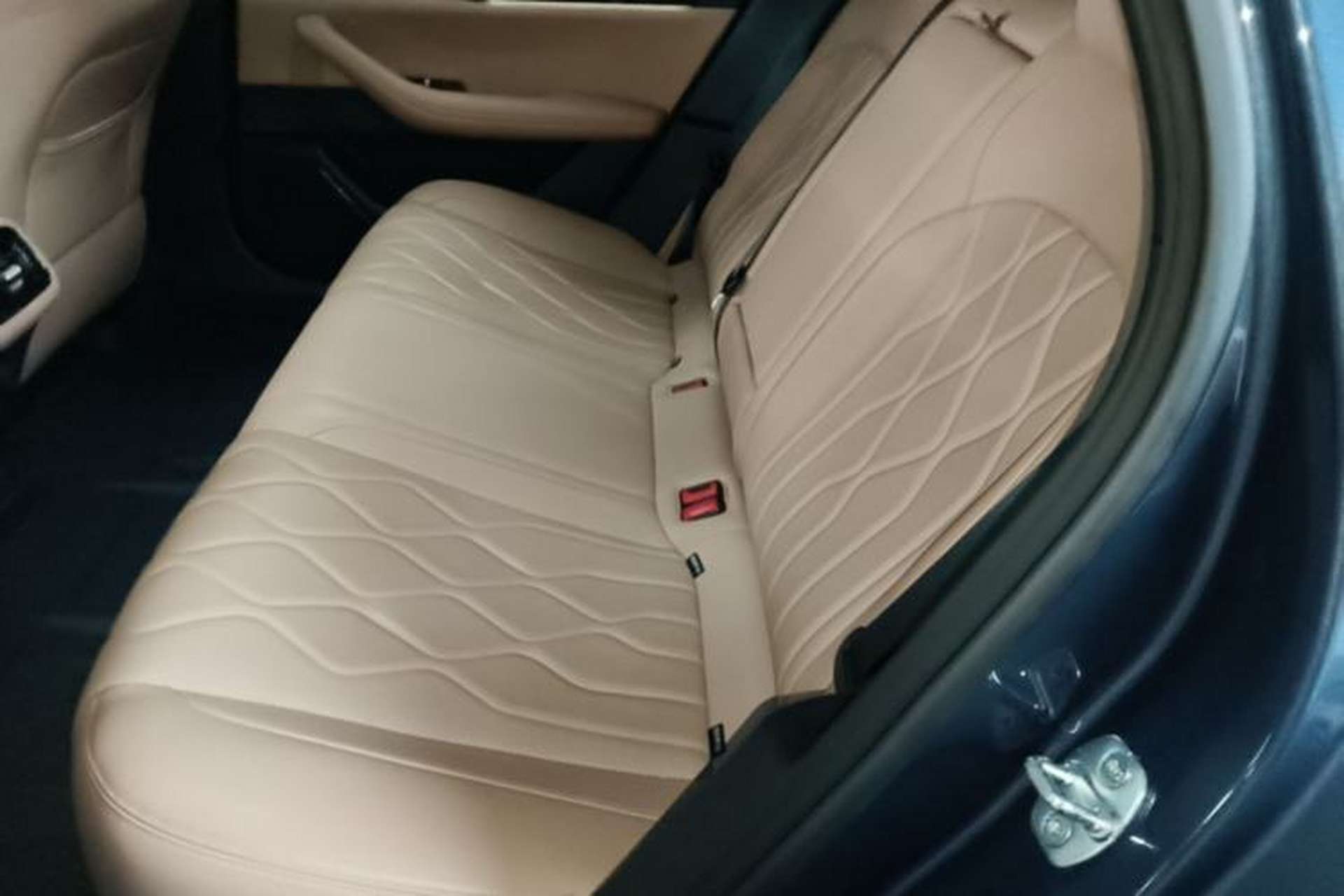 Used Geely Galaxy A7 2025 Model EM-i 150km Starship Edition Left Rear Seat