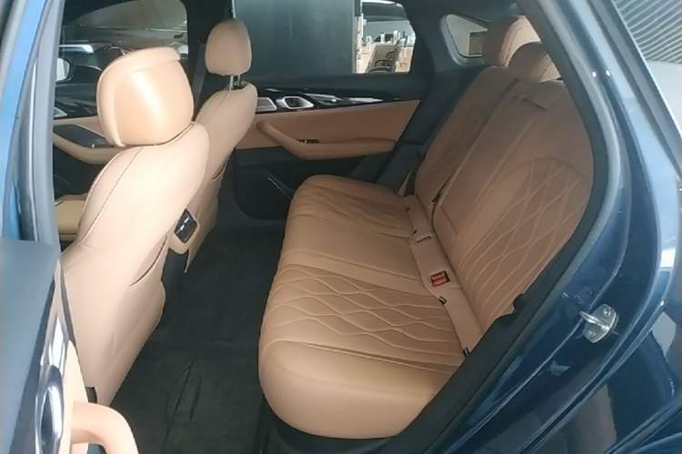 Used Geely Galaxy A7 2025 Model EM-i 150km Starship Edition Left Rear Seat