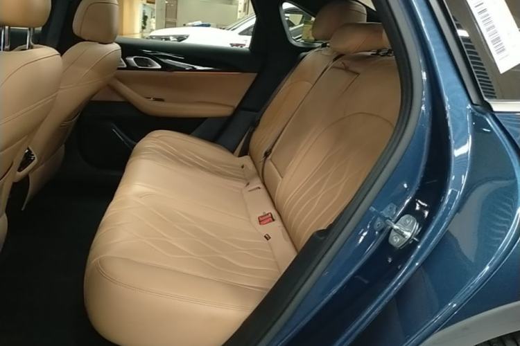Used Geely Galaxy A7 2025 Model EM-i 150km Starship Edition Left Rear Seat