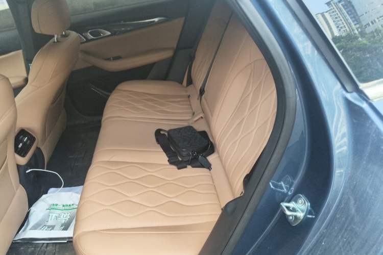 Used Geely Galaxy A7 2025 Model EM-i 70km Exploration Edition Left Rear Seat