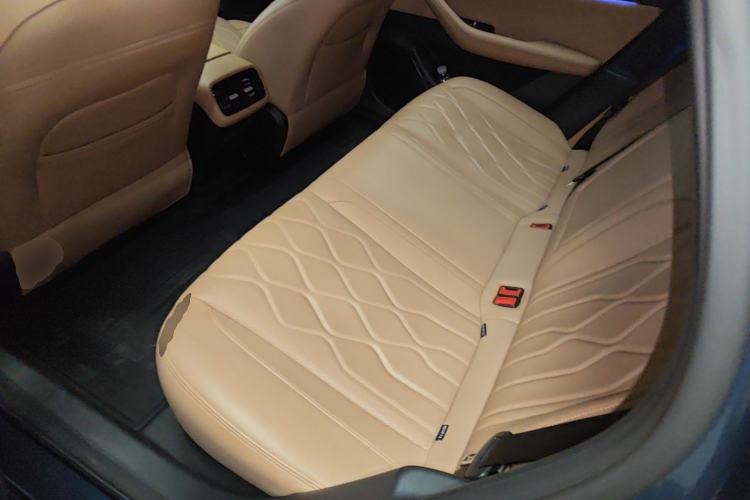 Used Geely Galaxy A7 2025 Model EM-i 150km Starship Edition Left Rear Seat