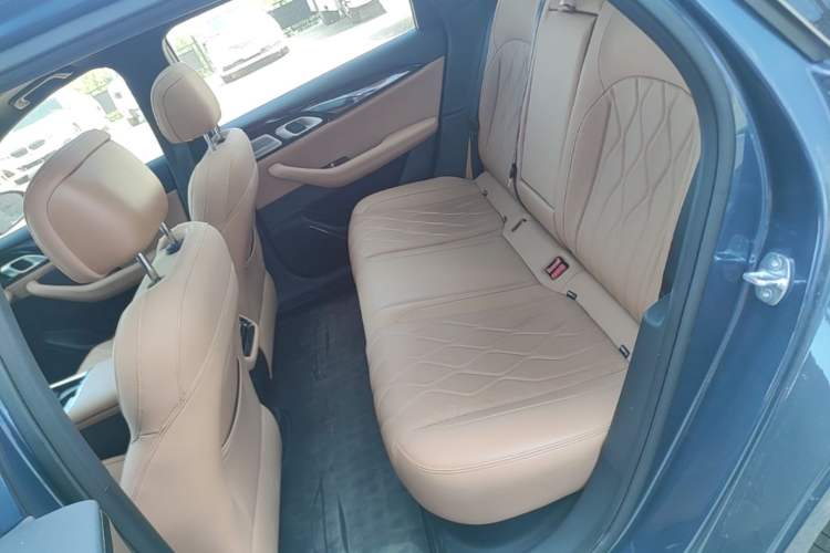 Used Geely Galaxy A7 2025 Model EM-i 150km Starship Edition Left Rear Seat