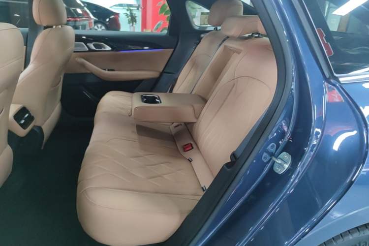 Used Geely Galaxy A7 2025 Model EM-i 150km Starship Edition Left Rear Seat
