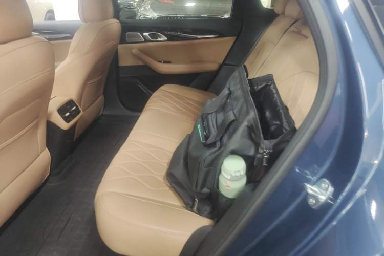 Used Geely Galaxy A7 2025 Model EM-i 150km Starship Edition Left Rear Seat