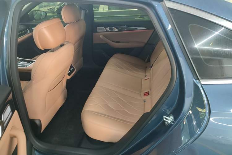 Used Geely Galaxy A7 2025 Model EM-i 150km Starship Edition Left Rear Seat