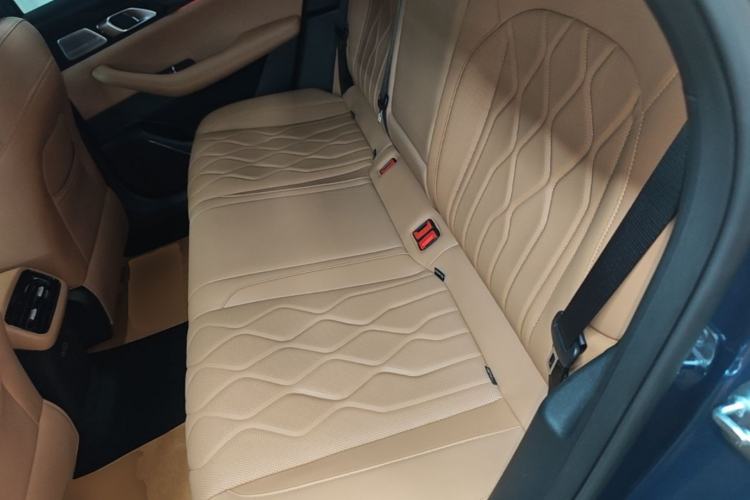 Used Geely Galaxy A7 2025 Model EM-i 150km Starship Edition Left Rear Seat