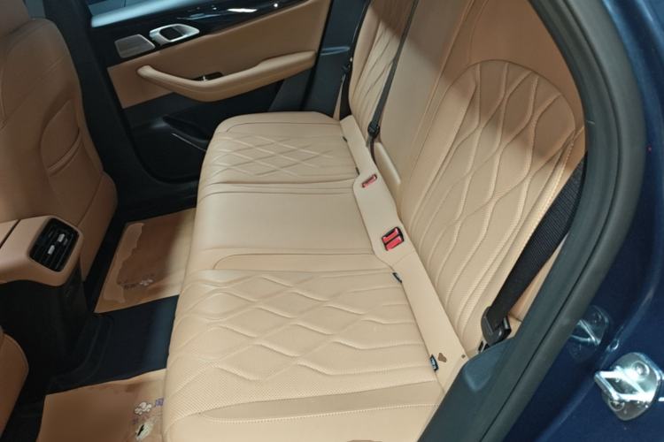 Used Geely Galaxy A7 2025 Model EM-i 150km Exploration+ Edition Left Rear Seat