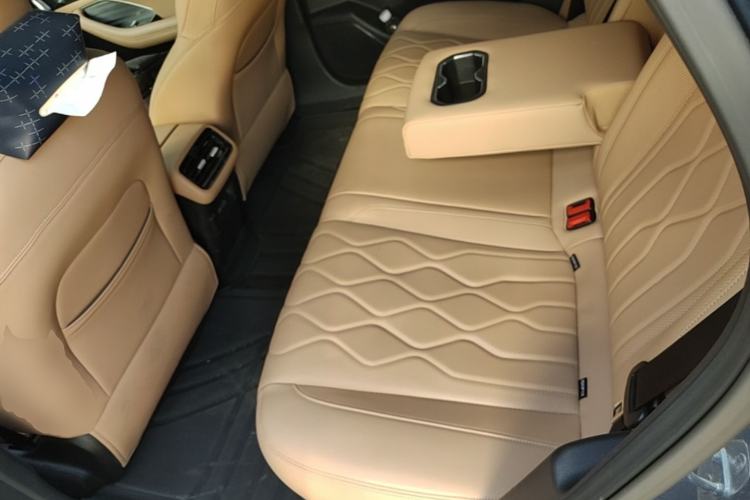 Used Geely Galaxy A7 2025 Model EM-i 150km Starship Edition Left Rear Seat