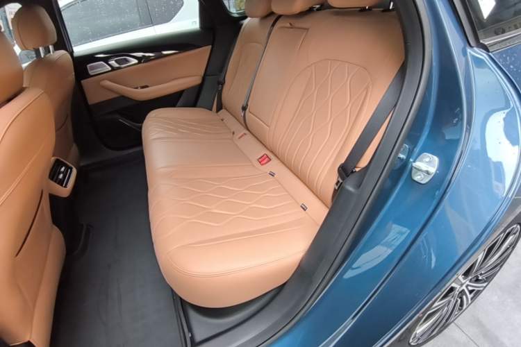 Used Geely Galaxy A7 2025 Model EM-i 150km Starship Edition Left Rear Seat