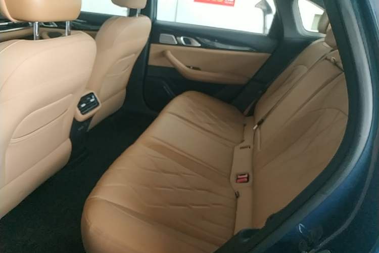 Used Geely Galaxy A7 2025 Model EM-i 150km Starship Edition Left Rear Seat
