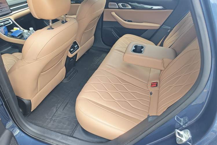 Used Geely Galaxy A7 2025 Model EM-i 150km Starship Edition Left Rear Seat