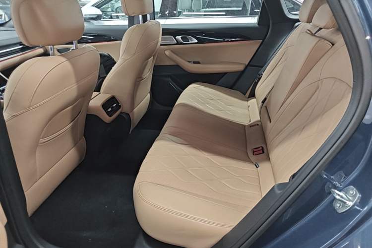 Used Geely Galaxy A7 2025 Model EM-i 150km Starship Edition Left Rear Seat