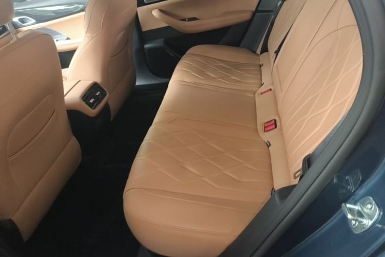 Used Geely Galaxy A7 2025 Model EM-i 150km Starship Edition Left Rear Seat