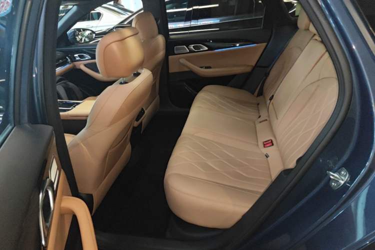 Used Geely Galaxy A7 2025 Model EM-i 150km Starship Edition Left Rear Seat