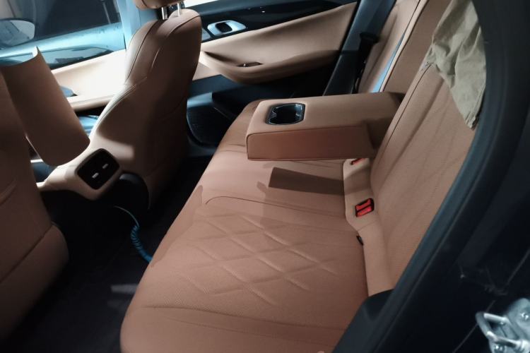 Used Geely Galaxy A7 2025 Model EM-i 150km Exploration+ Edition Left Rear Seat