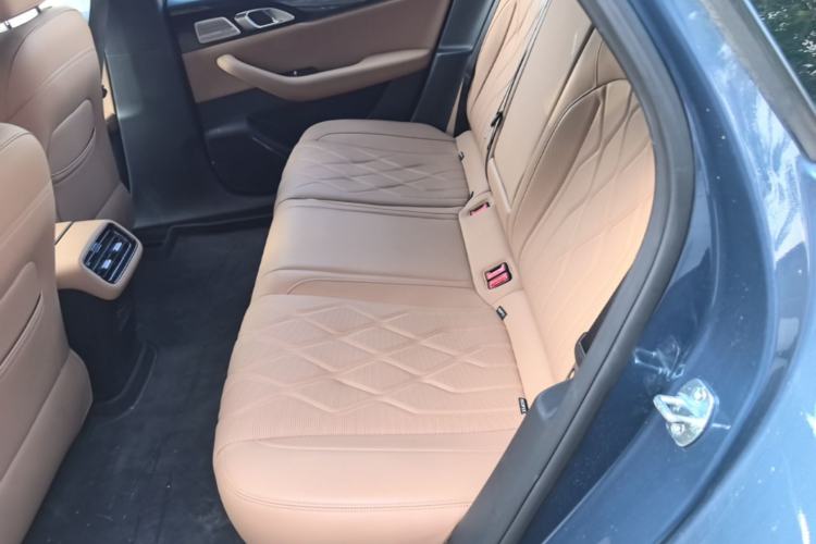 Used Geely Galaxy A7 2025 Model EM-i 150km Starship Edition Left Rear Seat