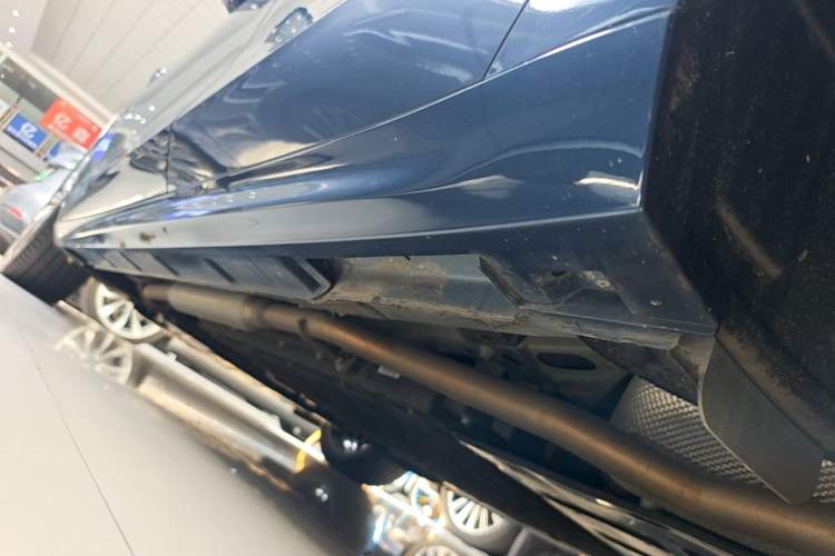 Used Geely Galaxy A7 2025 Model EM-i 150km Starship Edition Left Side Sill