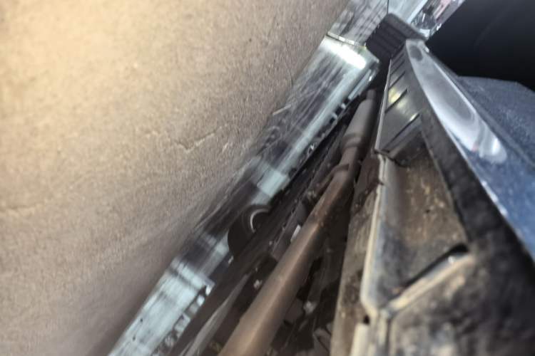 Used Geely Galaxy A7 2025 Model EM-i 150km Starship Edition Left Side Sill