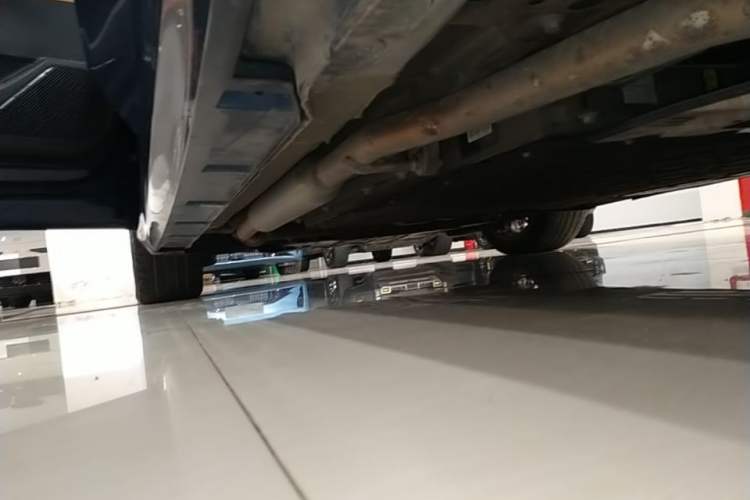 Used Geely Galaxy A7 2025 Model EM-i 150km Starship Edition Left Side Sill