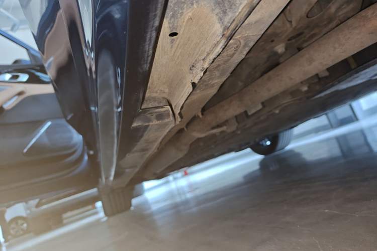 Used Geely Galaxy A7 2025 Model EM-i 150km Starship Edition Left Side Sill