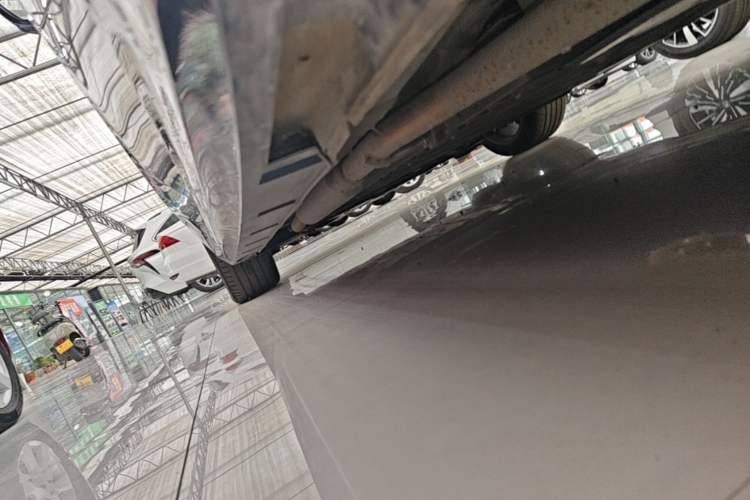 Used Geely Galaxy A7 2025 Model EM-i 150km Starship Edition Left Side Sill