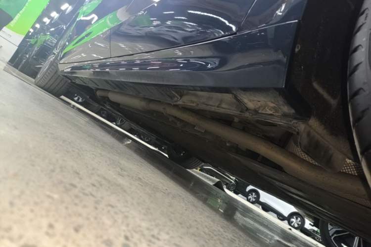 Used Geely Galaxy A7 2025 Model EM-i 150km Starship Edition Left Side Sill