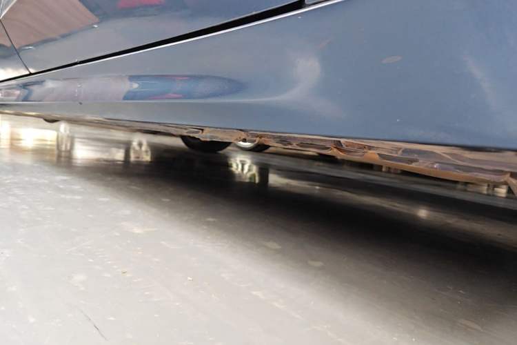 Used Geely Galaxy A7 2025 Model EM-i 150km Starship Edition Left Side Sill