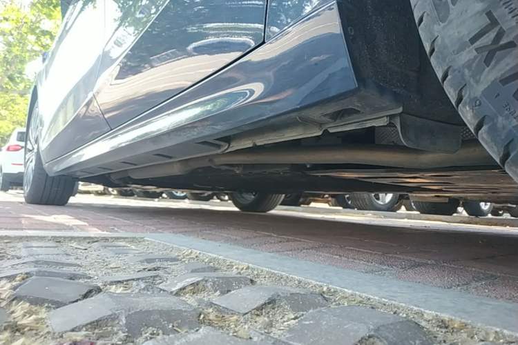 Used Geely Galaxy A7 2025 Model EM-i 150km Starship Edition Left Side Sill