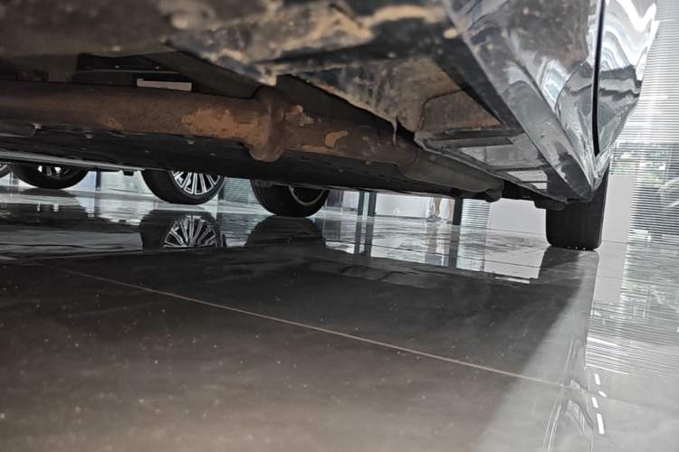 Used Geely Galaxy A7 2025 Model EM-i 150km Starship Edition Left Side Sill