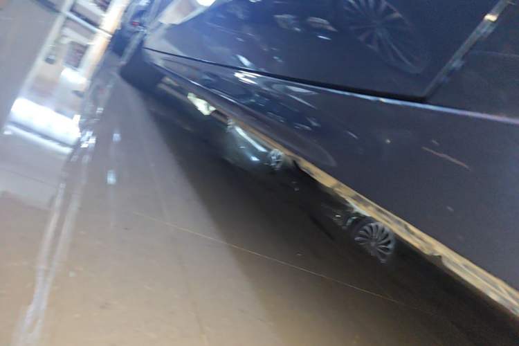 Used Geely Galaxy A7 2025 Model EM-i 150km Starship Edition Left Side Sill