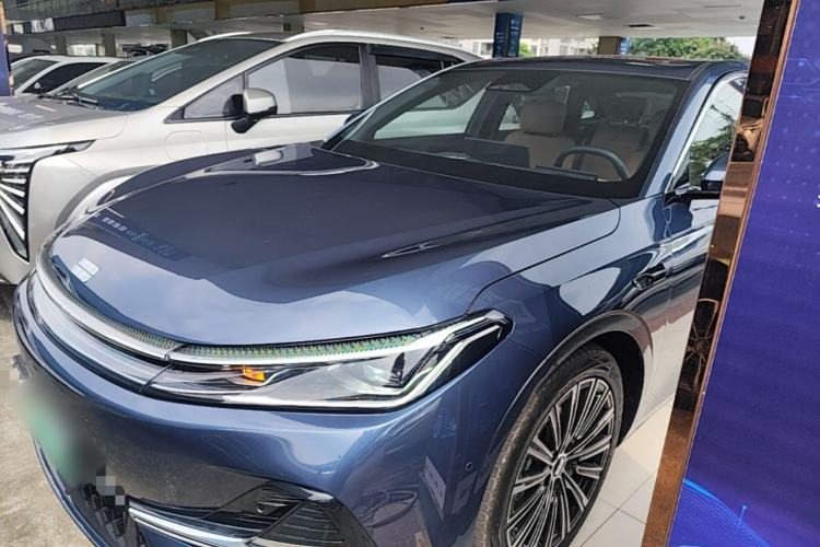 Geely Galaxy A7 2025 Model EM-i 150km Starship Edition