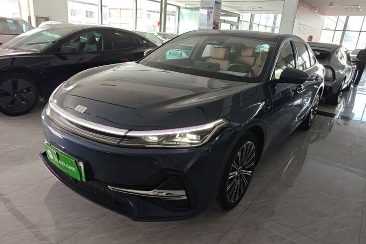 Geely Galaxy A7 2025 Model EM-i 150km Starship Edition