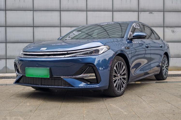 Geely Galaxy A7 2025 Model EM-i 150km Starship Edition