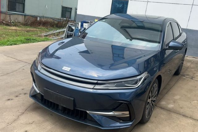 Used Geely Galaxy A7 2025 Model EM-i 150km Starship Edition