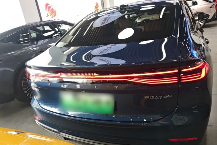 Used Geely Galaxy A7 2025 Model EM-i 150km Starship Edition Rear