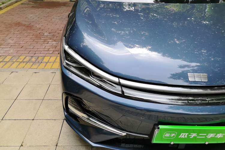Used Geely Galaxy A7 2025 Model EM-i 150km Exploration+ Edition Right Front Headlight