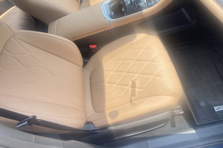 Used Geely Galaxy A7 2025 Model EM-i 150km Exploration+ Edition Right Front Seat
