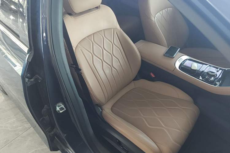 Used Geely Galaxy A7 2025 Model EM-i 150km Starship Edition Right Front Seat