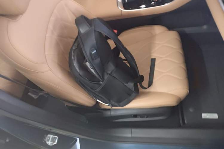 Used Geely Galaxy A7 2025 Model EM-i 150km Starship Edition Right Front Seat