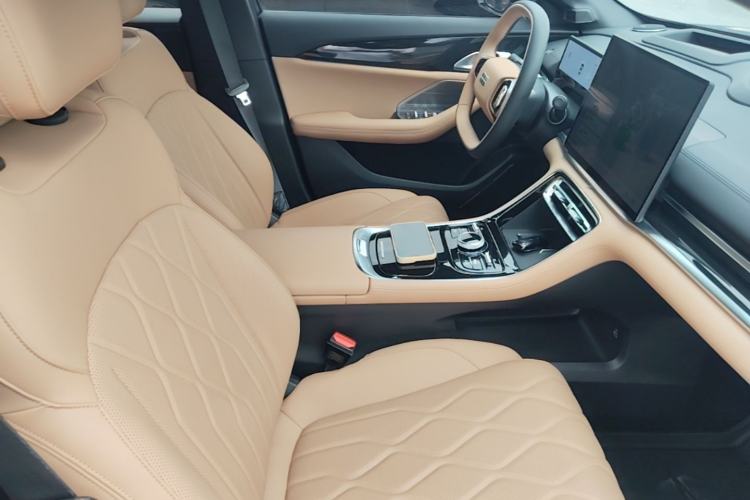 Used Geely Galaxy A7 2025 Model EM-i 150km Starship Edition Right Front Seat