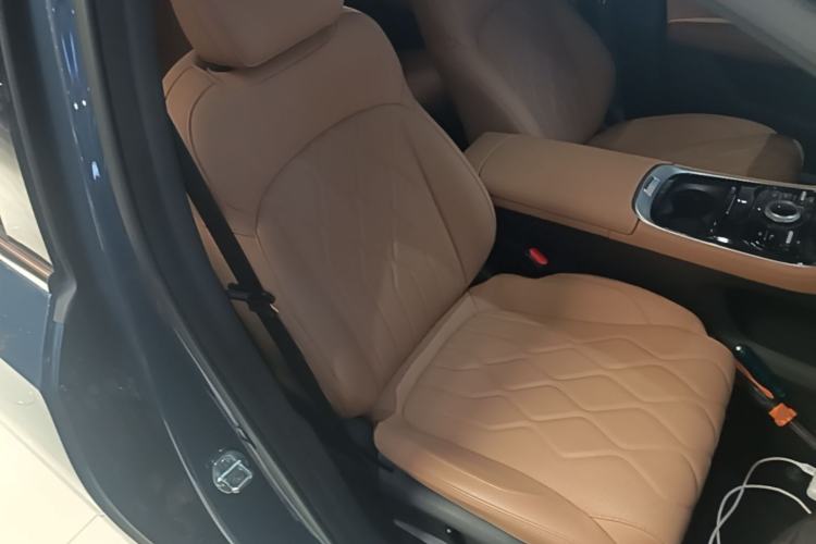 Used Geely Galaxy A7 2025 Model EM-i 150km Starship Edition Right Front Seat