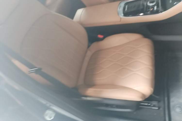 Used Geely Galaxy A7 2025 Model EM-i 150km Starship Edition Right Front Seat