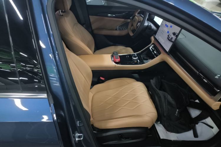 Used Geely Galaxy A7 2025 Model EM-i 150km Starship Edition Right Front Seat