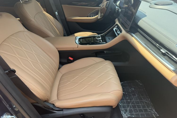 Used Geely Galaxy A7 2025 Model EM-i 150km Starship Edition Right Front Seat