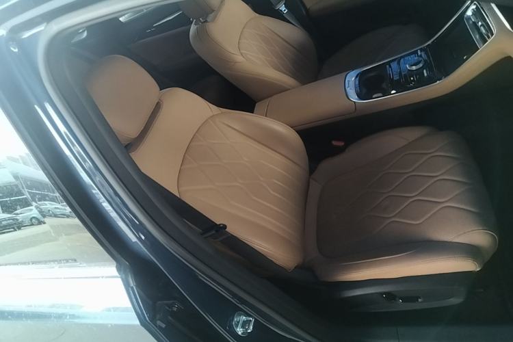 Used Geely Galaxy A7 2025 Model EM-i 150km Starship Edition Right Front Seat