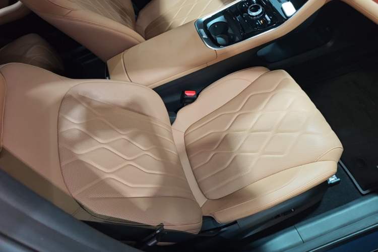 Used Geely Galaxy A7 2025 Model EM-i 150km Starship Edition Right Front Seat