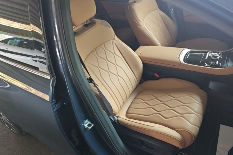 Used Geely Galaxy A7 2025 Model EM-i 150km Starship Edition Right Front Seat