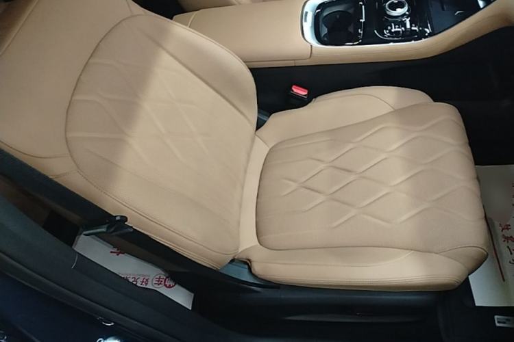 Used Geely Galaxy A7 2025 Model EM-i 150km Starship Edition Right Front Seat